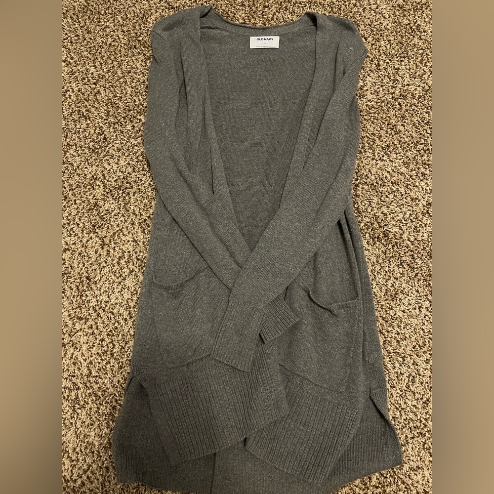 grey Old Navy long cardigan